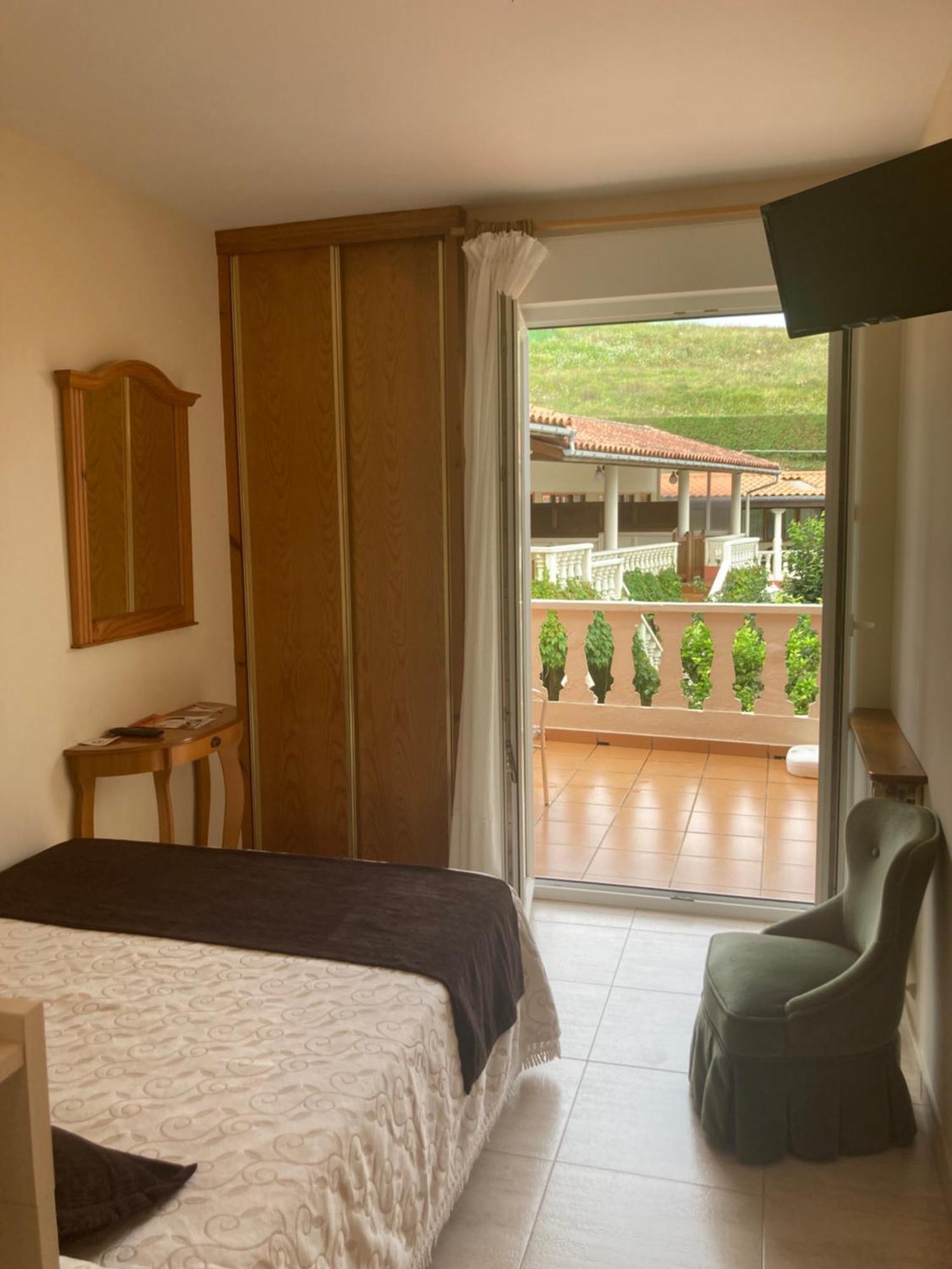 Hotel El Refugio 3 Estrellas Cóbreces Εξωτερικό φωτογραφία