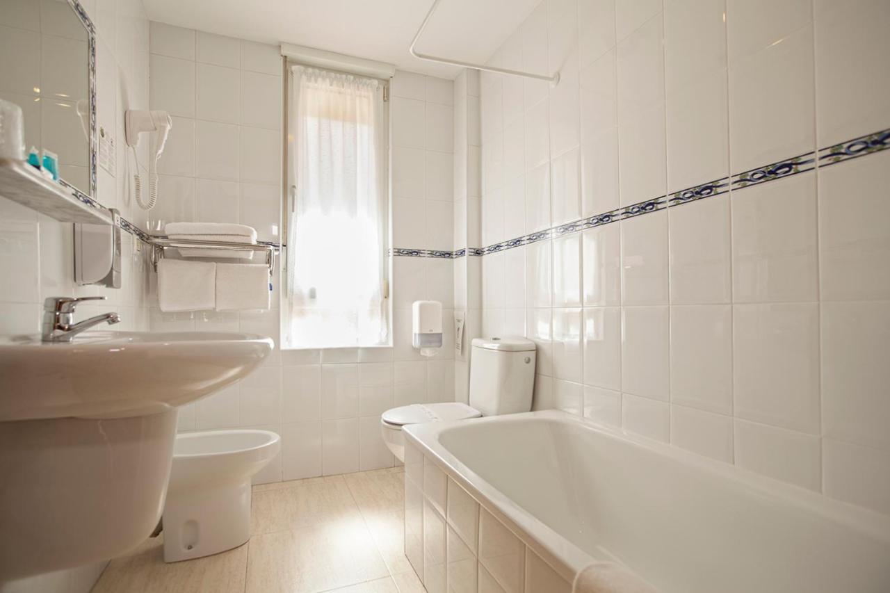 Hotel El Refugio 3 Estrellas Cóbreces Εξωτερικό φωτογραφία